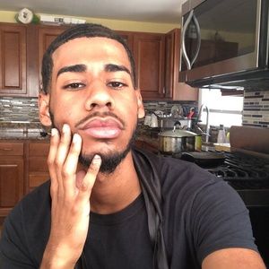 Meet your Posher, Leo